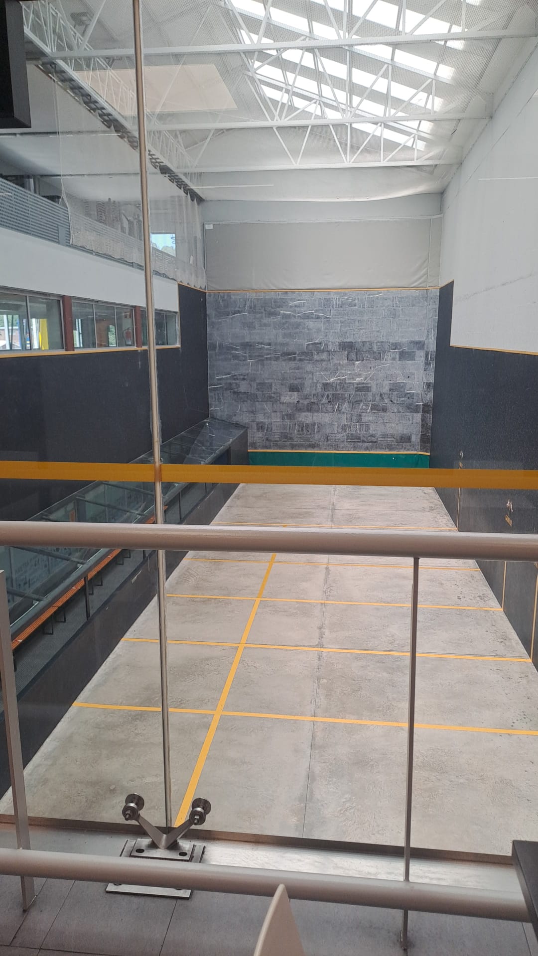Frontón de AMETSA TRINKETEA en Irura